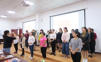 金秋相约国培班，满载收获归乡去——2017年国培计划河南省乡村新建公民办幼儿园教师培训结业典礼暨艺术培训营利性民办机构发展探讨